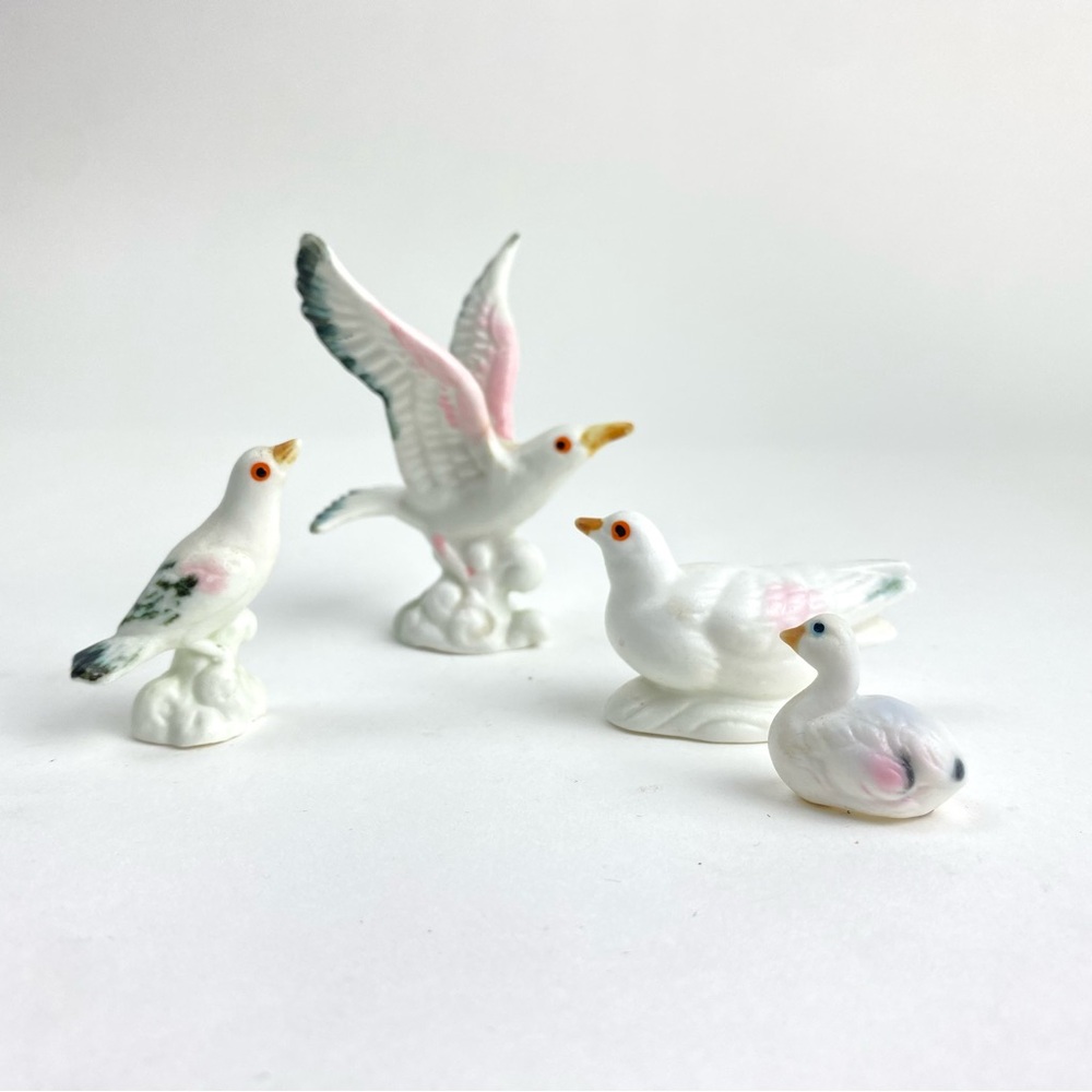 Rare Miniature Bone China Seagul Family Set of 4
